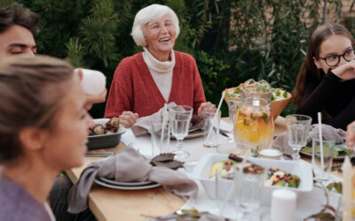 How Hearing Aids Help You Stay Young